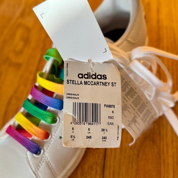 Adidas Stella McCartney x Sam Smith White Sneakers || NWT NWOB - Picture 3 of 4